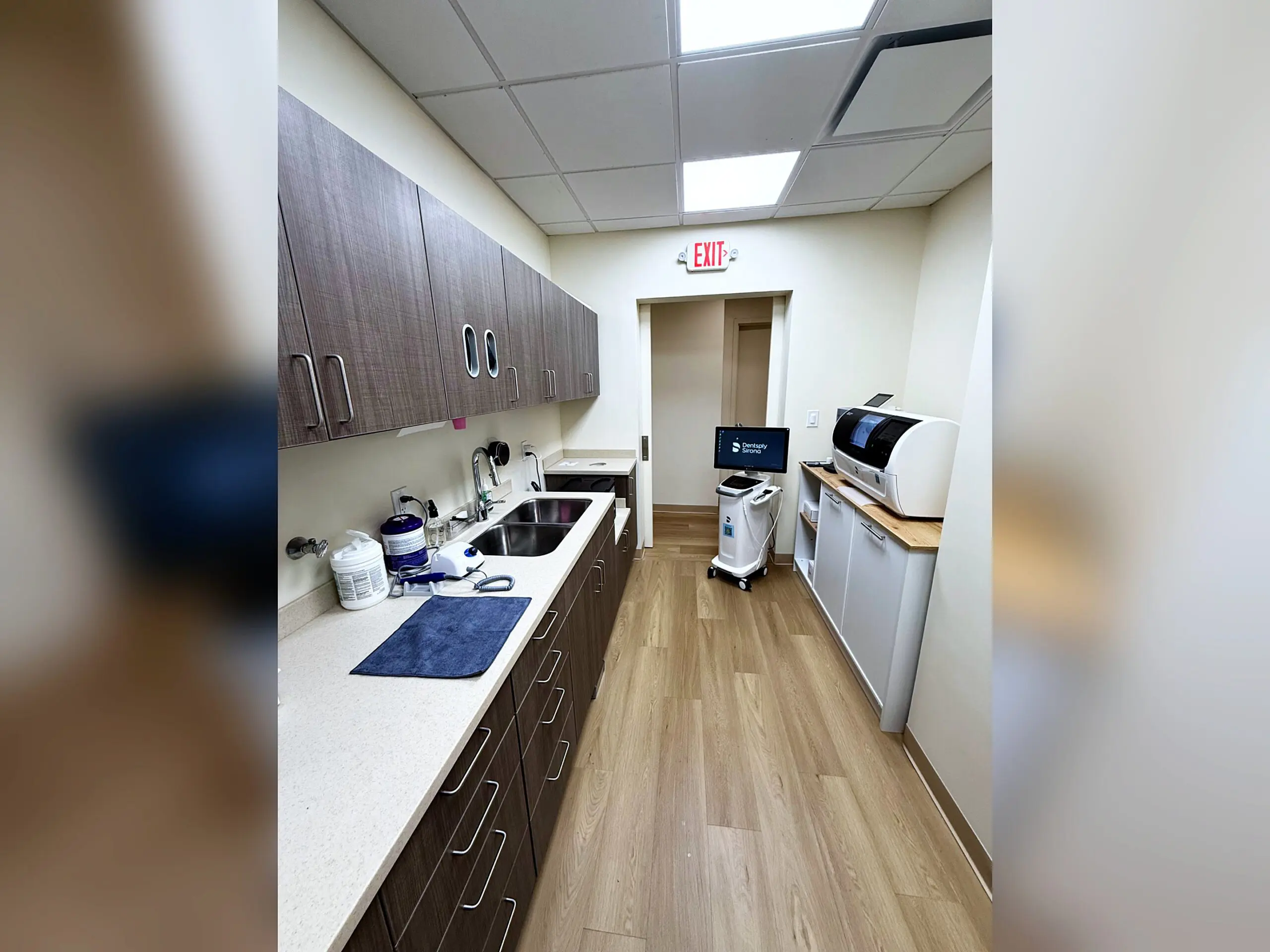 NYC Dental Studio office in Midtown Manhattan – clinical hallway